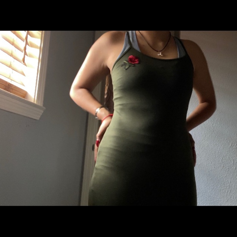 Green love charm tank top